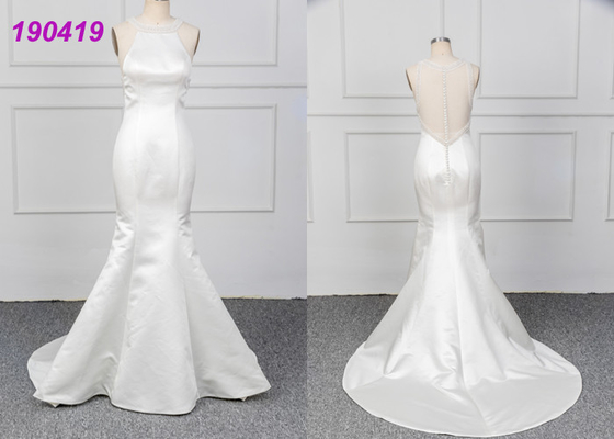 Micado una línea desgaste nupcial moderno de la sirena de boda de la primavera blanca con tirante y espalda descubierta del vestido