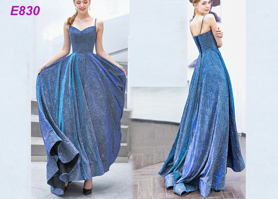 El tirante de espagueti estrellado de la falda del cielo una línea que iguala el vestido de fiesta formal